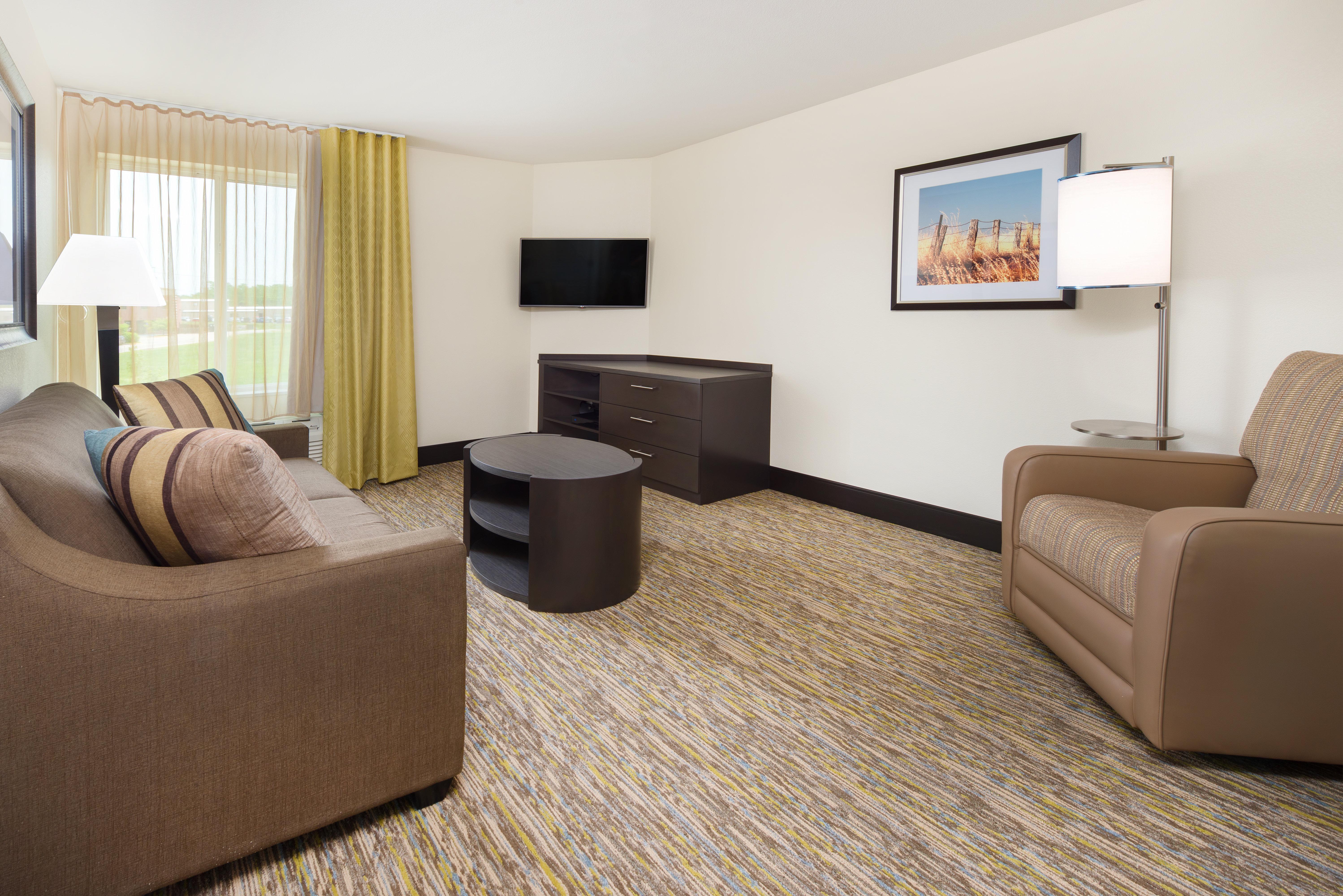 Candlewood Suites Columbia Hwy 63 & I-70, An Ihg Hotel Экстерьер фото