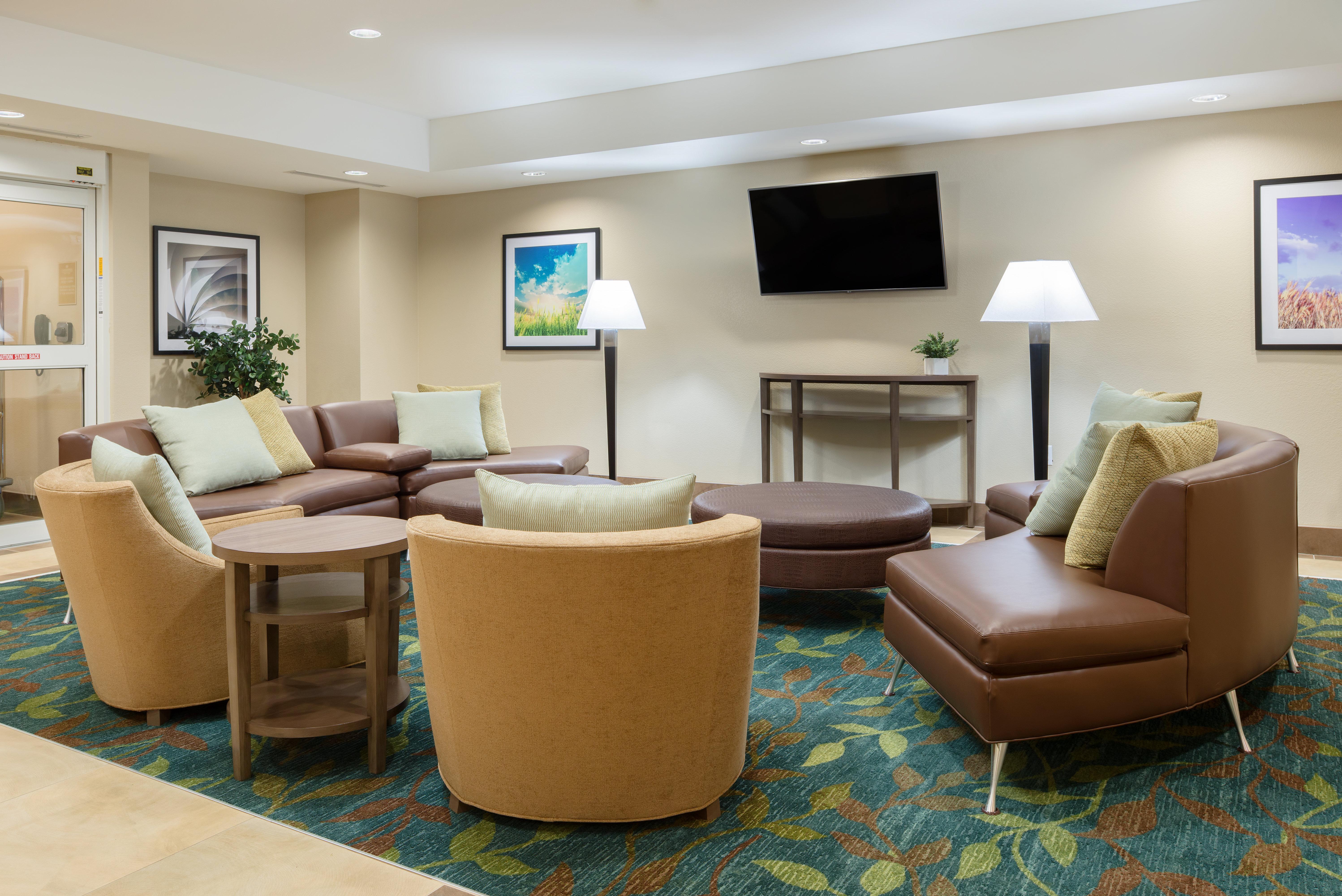 Candlewood Suites Columbia Hwy 63 & I-70, An Ihg Hotel Экстерьер фото